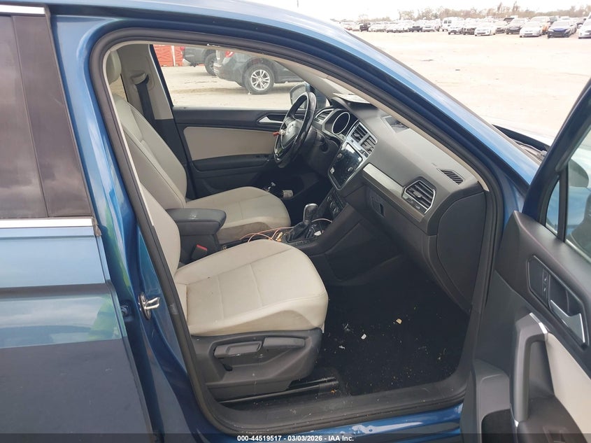 2018 Volkswagen Tiguan 2.0T Se/2.0T Sel