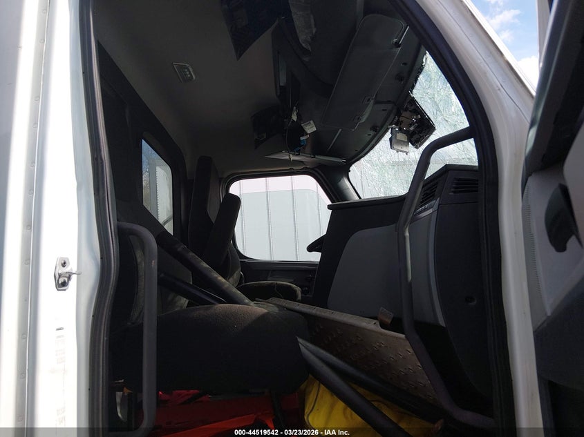 2021 FREIGHTLINER NEW CASCADIA 126 auction photo 7