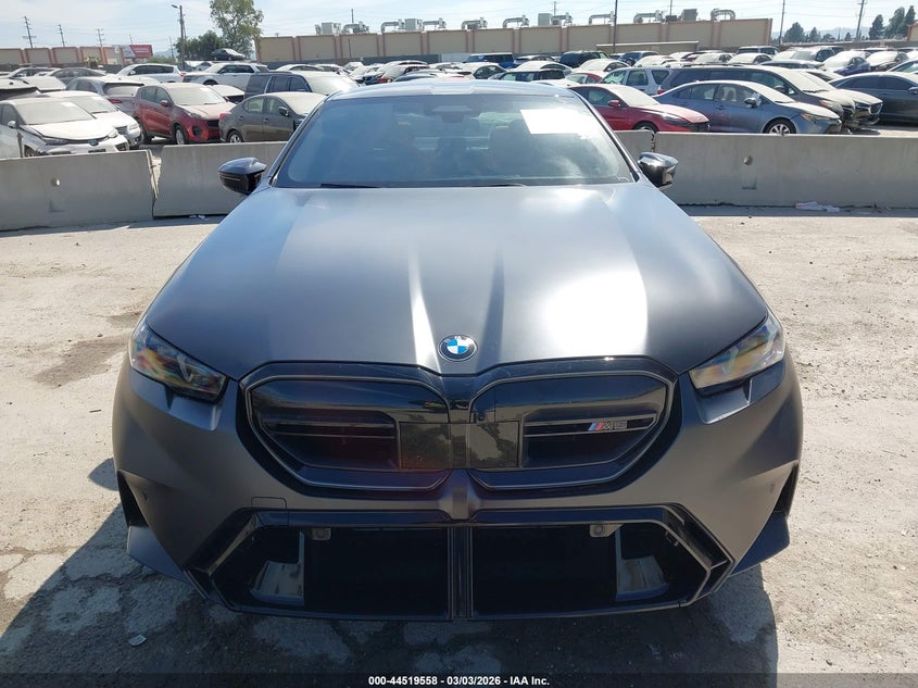 VIN: WBS83FK08SCU45123 2025 BMW M5