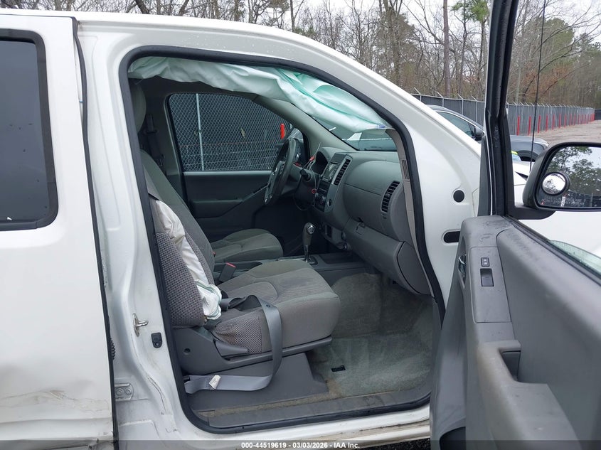 2018 Nissan Frontier Sv