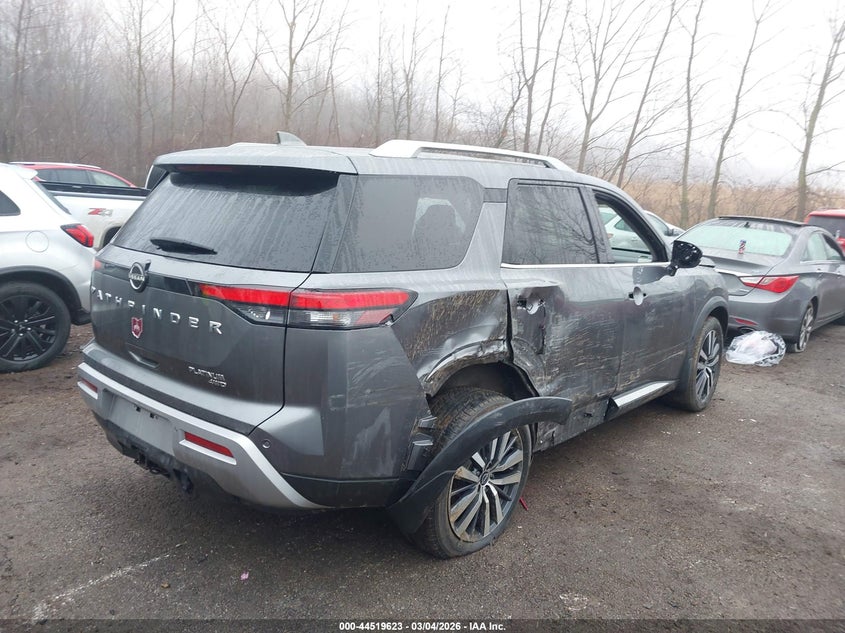 2022 Nissan Pathfinder Platinum 4Wd