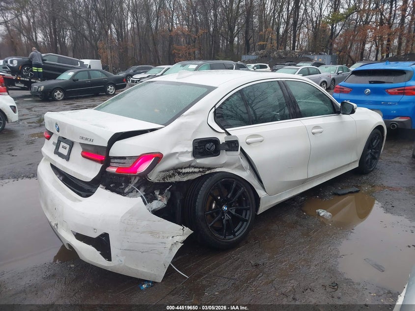 2021 BMW 330I xDrive