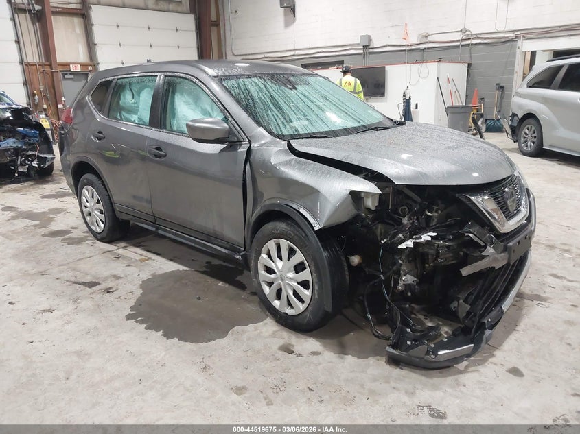 2019 NISSAN ROGUE S