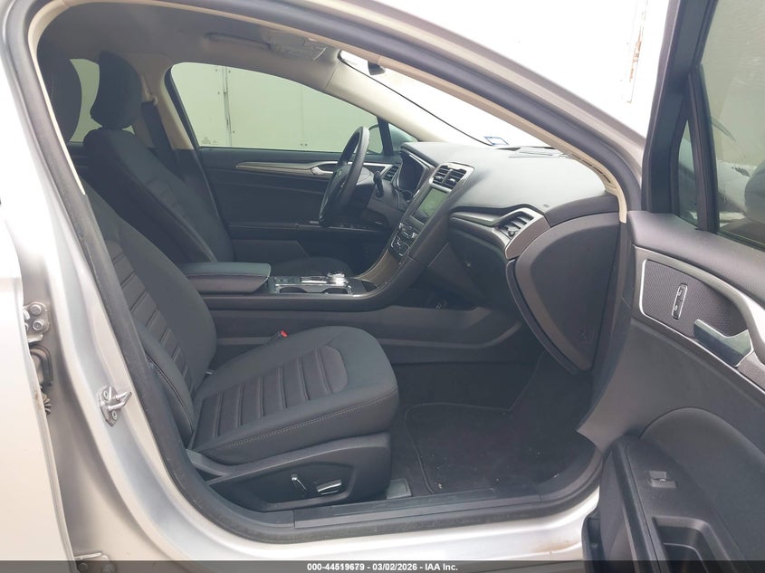 2019 Ford Fusion Hybrid Se