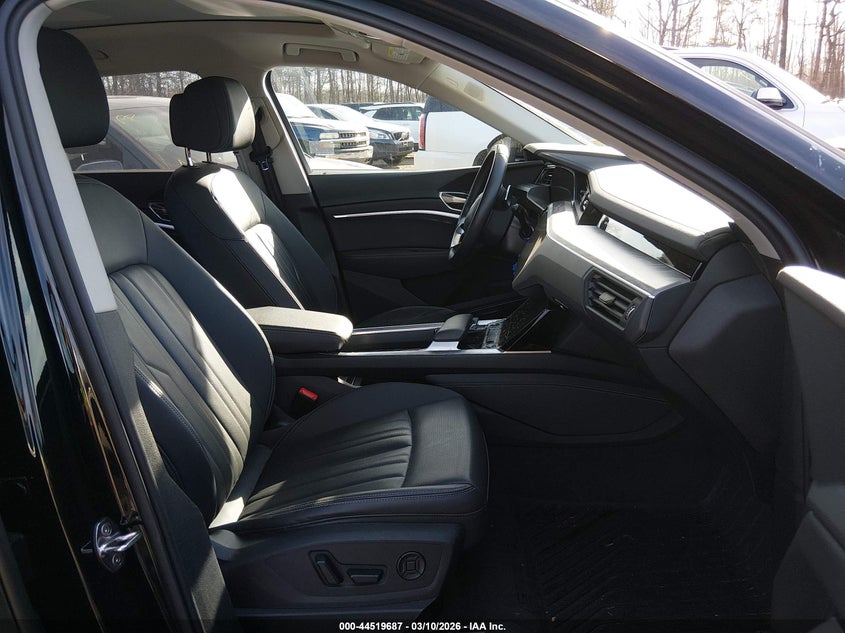 2024 Audi Q8 E-Tron Premium Plus Quattro