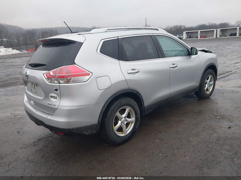 2015 Nissan Rogue Sv