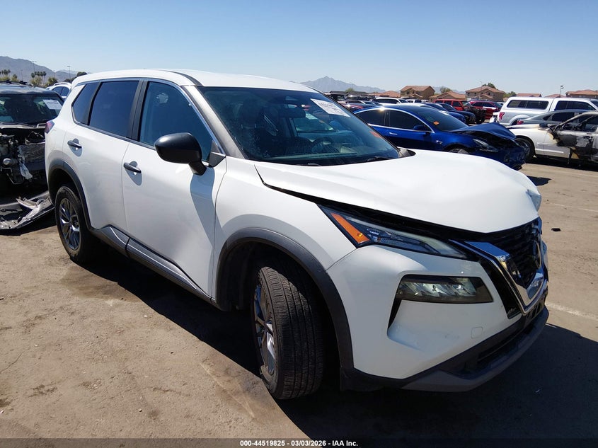2023 Nissan Rogue S Intelligent Awd