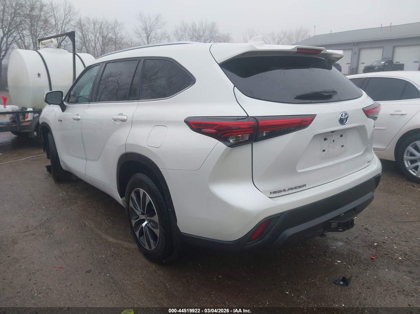 2020 Toyota Highlander Hybrid Xle