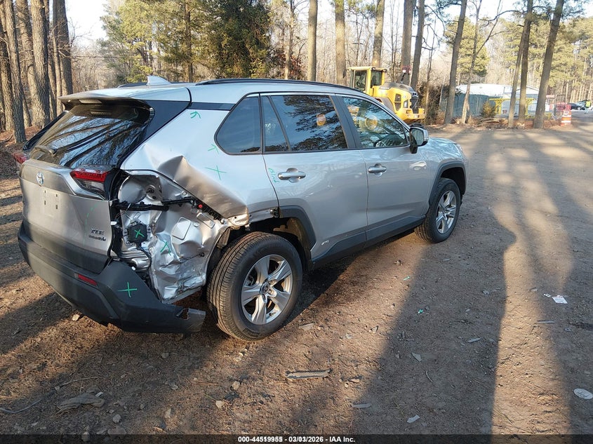 2022 Toyota Rav4 Hybrid Xle