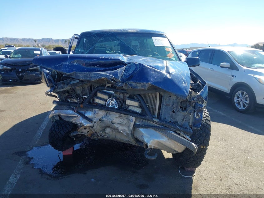 1997 Chevrolet Tahoe VIN: 3GNEK18R1VG172511 Lot: 44520007