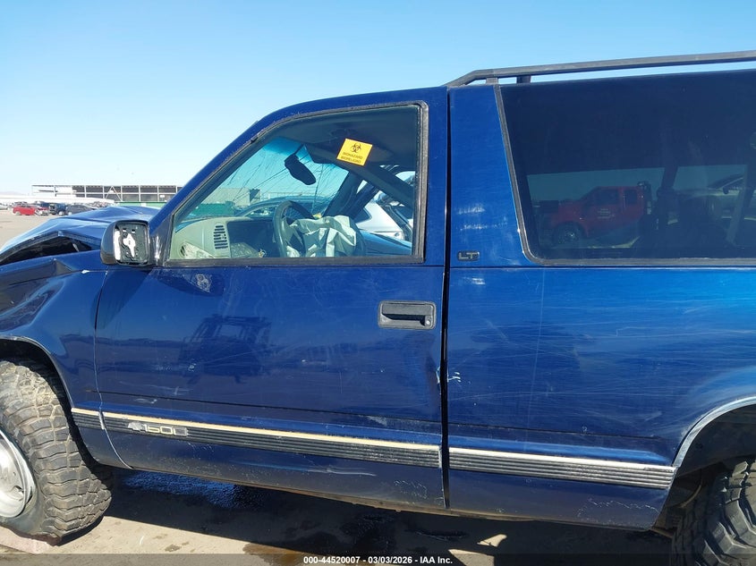 1997 Chevrolet Tahoe VIN: 3GNEK18R1VG172511 Lot: 44520007