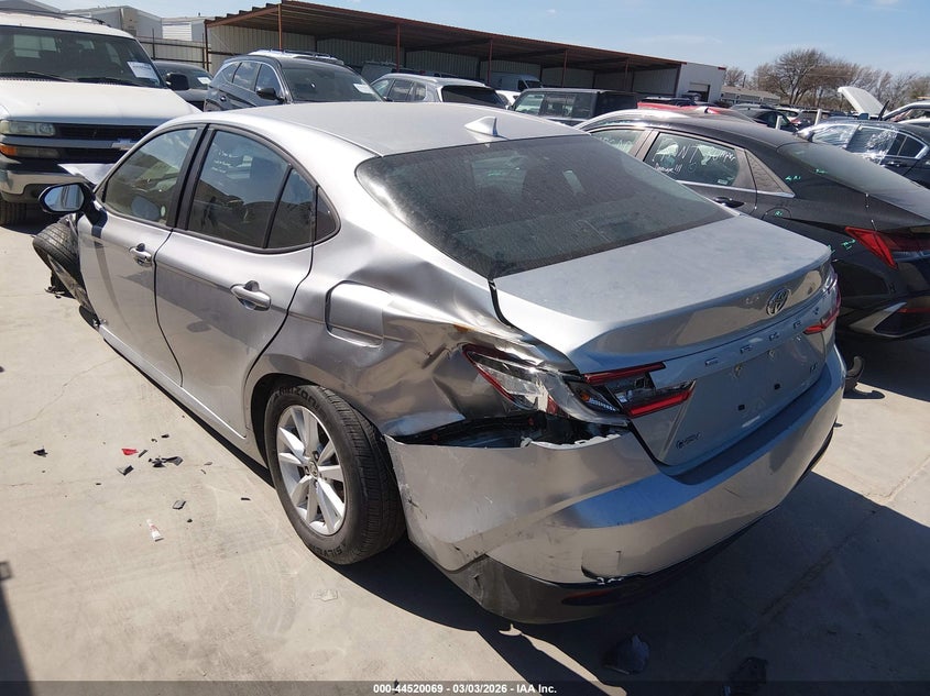 2025 Toyota Camry Le