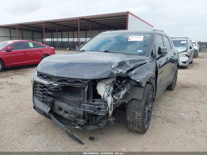 VIN 3GNKBERS0MS528549 2021 CHEVROLET BLAZER FWD RS