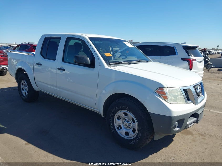 2014 Nissan Frontier Desert Runner/S/Sl/Sv