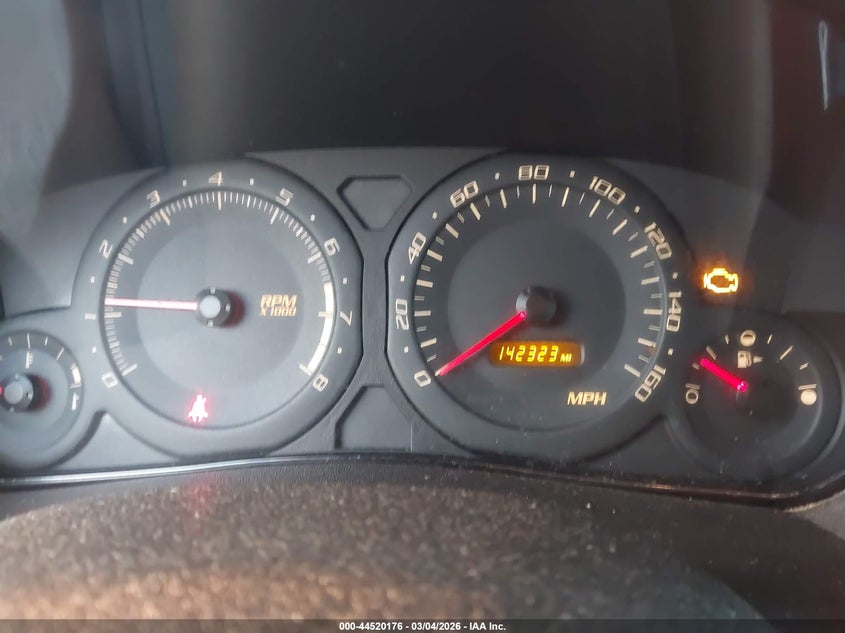 2004 Cadillac Srx V8 VIN: 1GYDE63A840120560 Lot: 44520176