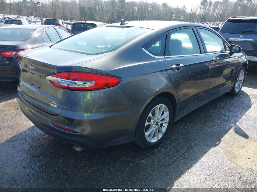 2019 Ford Fusion Se