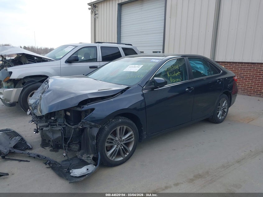 2016 Toyota Camry Se
