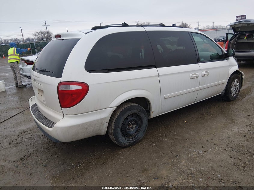 2005 Dodge Grand Caravan Se