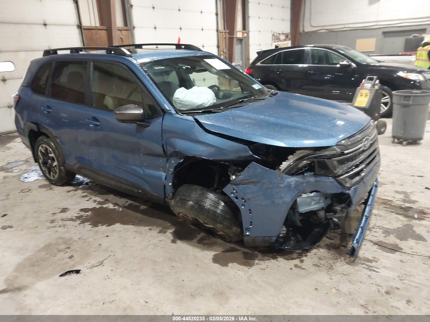 2025 Subaru Forester Premium