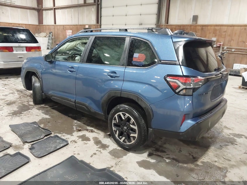 2025 Subaru Forester Premium