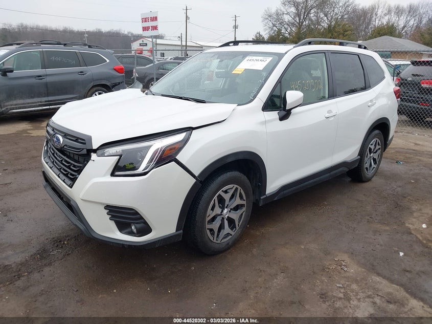 2024 Subaru Forester Premium