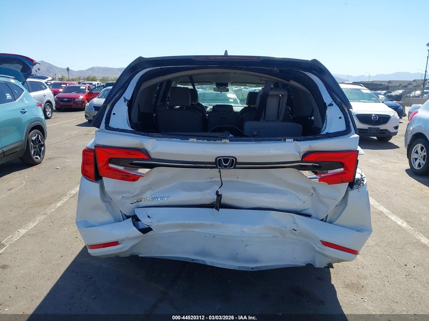 VIN 5FNRL6H57PB069037 2023 HONDA ODYSSEY EX