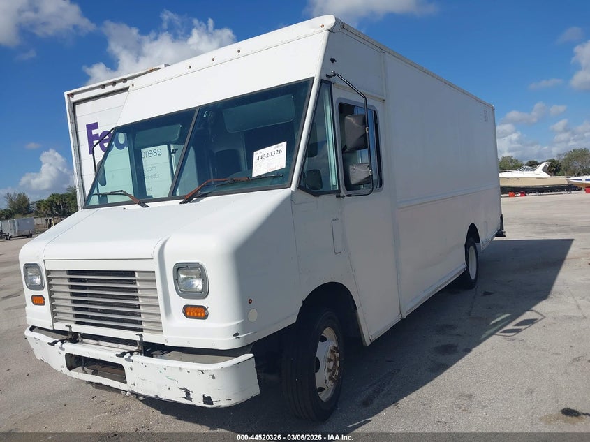 2014 Ford F-59 Commercial Stripped
