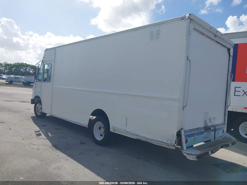 2014 Ford F-59 Commercial Stripped