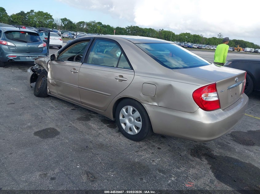 2002 Toyota Camry Le