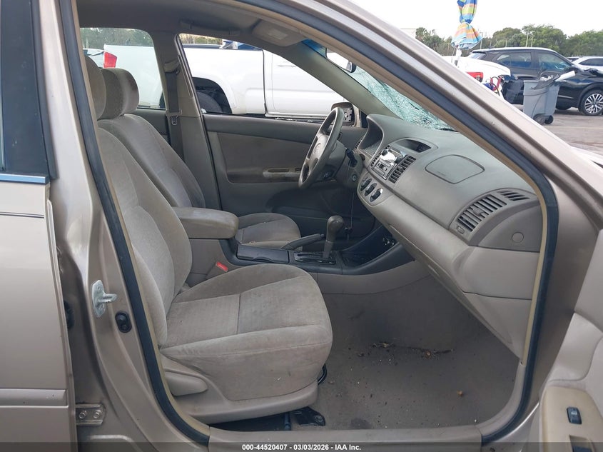 2002 Toyota Camry Le