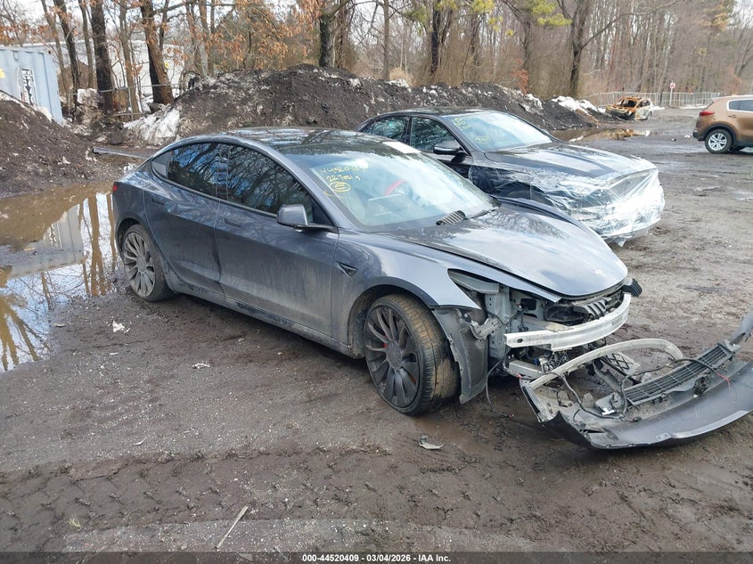 2022 Tesla Model 3 Performance Dual Motor All-Wheel Drive