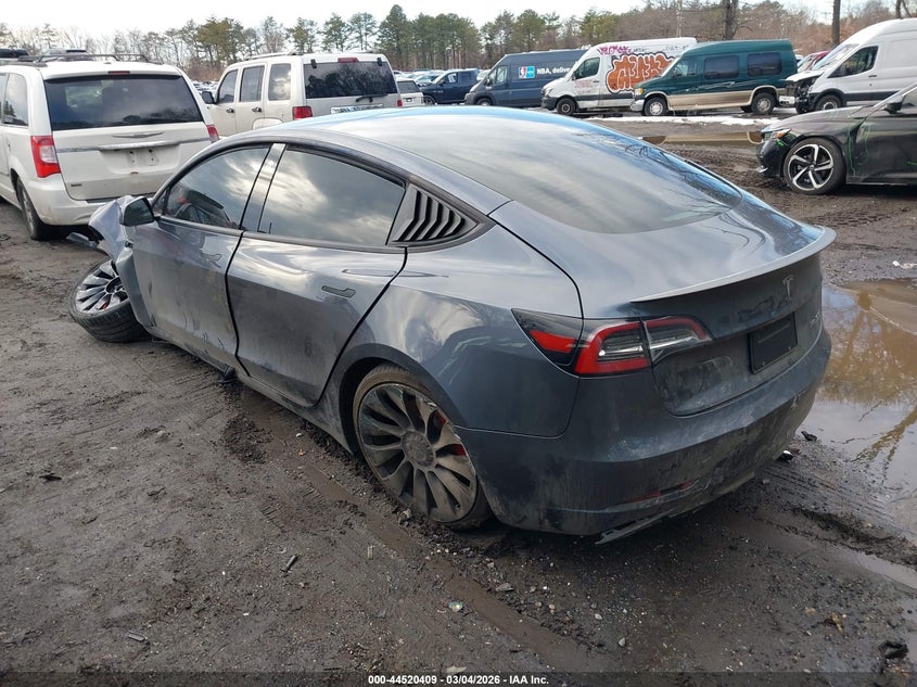 2022 Tesla Model 3 Performance Dual Motor All-Wheel Drive