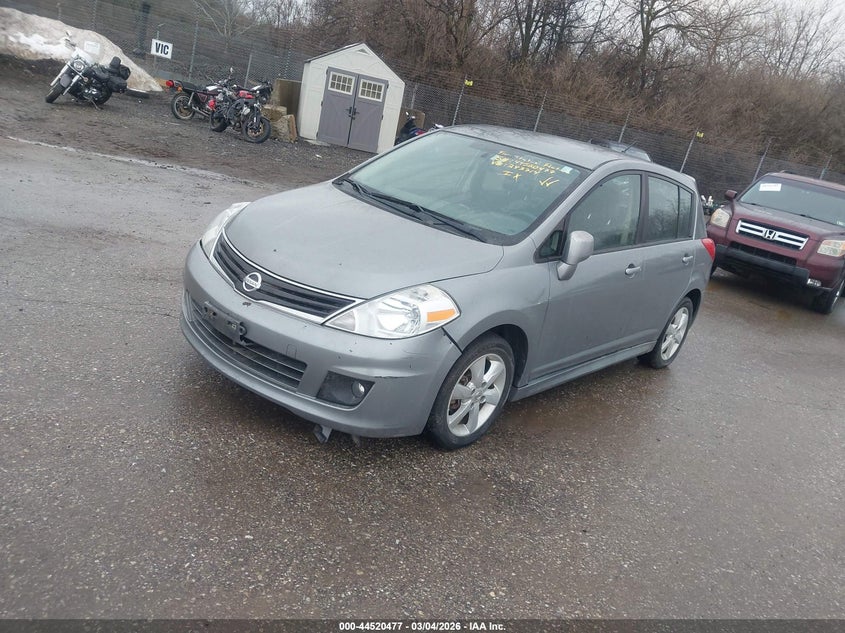 2012 Nissan Versa 1.8 Sl