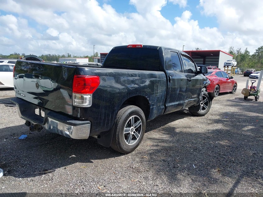 2013 Toyota Tundra Grade 4.6L V8