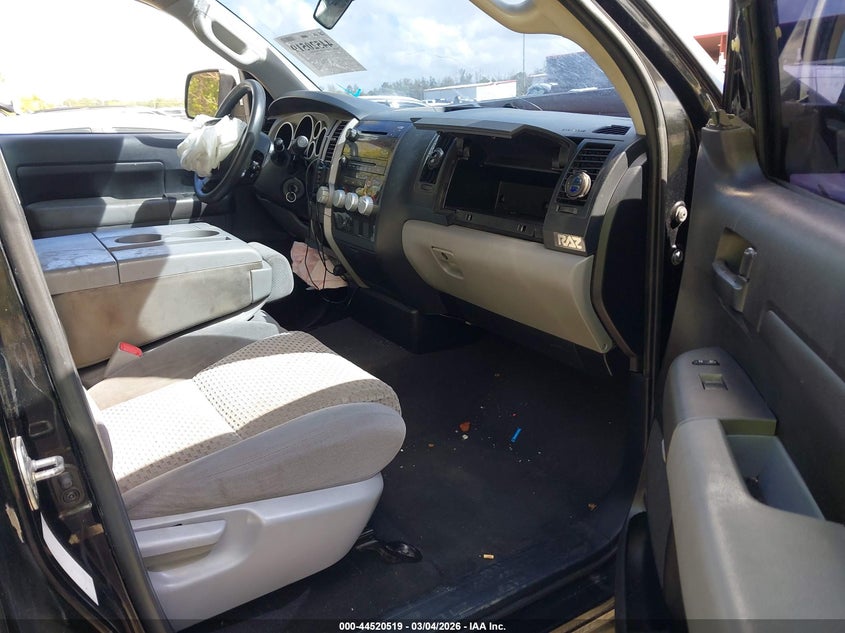 2013 Toyota Tundra Grade 4.6L V8