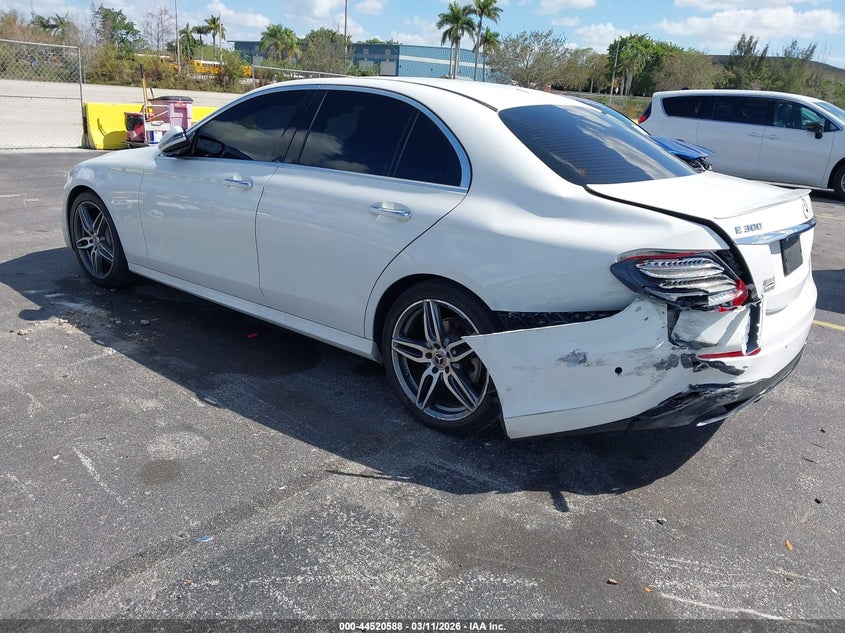 2018 Mercedes-Benz E 300