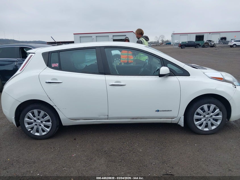 2015 Nissan Leaf S VIN: 1N4AZ0CP7FC306693 Lot: 44520639