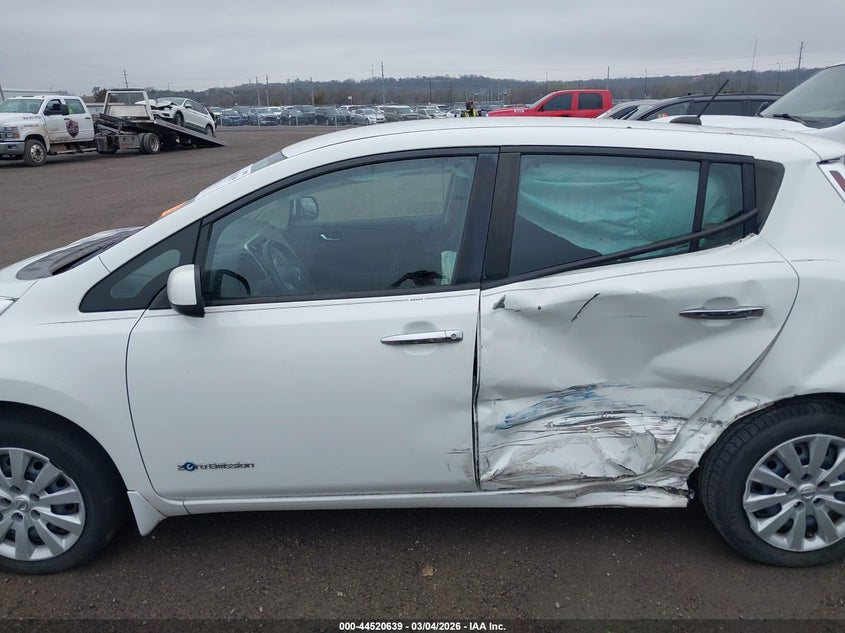 2015 Nissan Leaf S VIN: 1N4AZ0CP7FC306693 Lot: 44520639