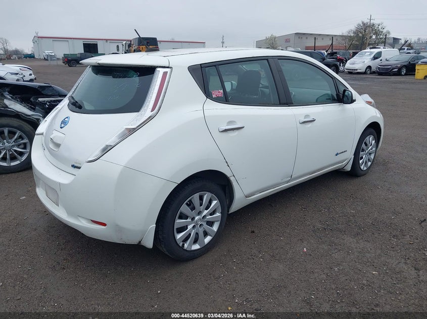 2015 Nissan Leaf S