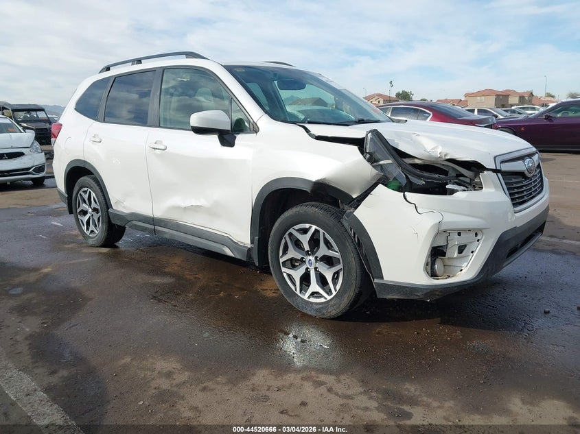 2021 Subaru Forester Premium