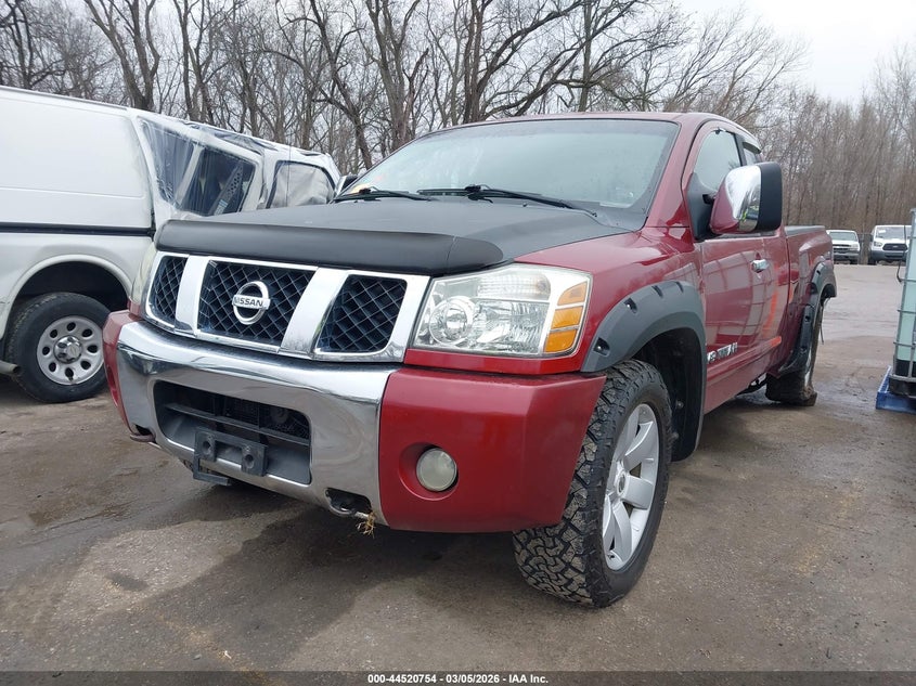 2005 Nissan Titan Se
