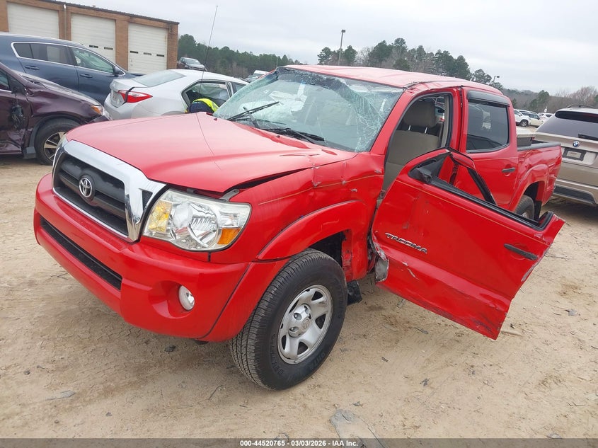 2005 Toyota Tacoma Base V6