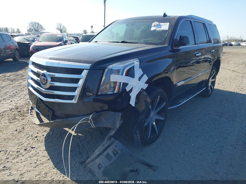 Vin: 1gys3bkj8fr168615, lot: 45017576, cadillac escalade luxury 20152