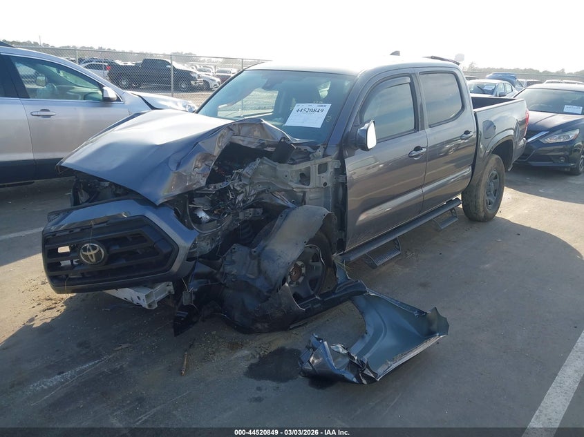 2022 Toyota Tacoma Sr