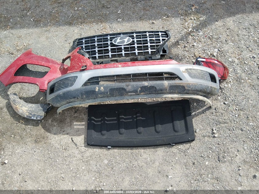 2022 Hyundai Venue Sel VIN: KMHRC8A3XNU183702 Lot: 44520885