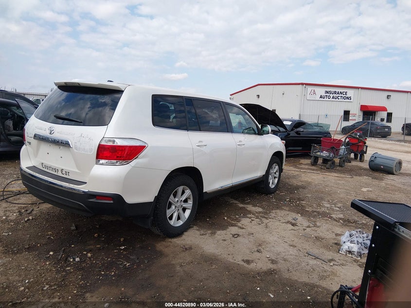 Vin: 5tdzk3eh6cs058228, lot: 45017651, toyota highlander base v6 20124