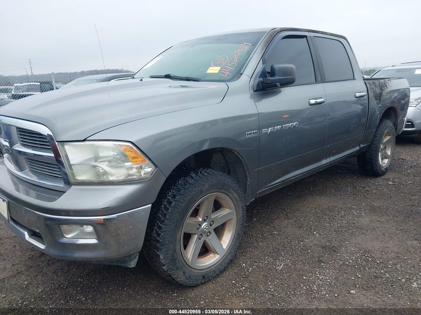 2012 RAM 1500 auction photo 2