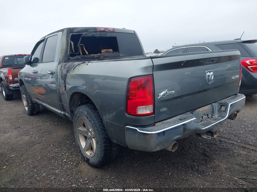 2012 RAM 1500 auction photo 3