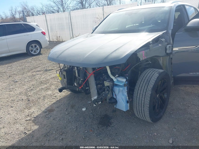 2023 Volkswagen Atlas Cross Sport 2.0T Se W/Technology VIN: 1V2KC2CA3PC224841 Lot: 44520996