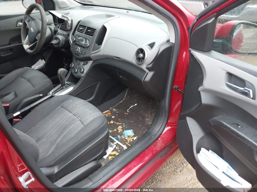 2015 Chevrolet Sonic Lt Auto